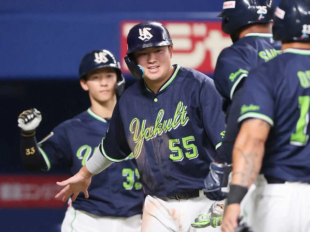 【画像・写真】ヤクルト村上宗隆　3試合ぶり安打から反撃ののろし！　サンタナ3ランで中日を逆転