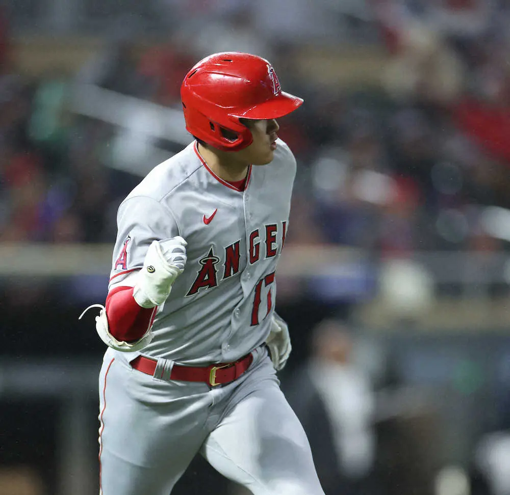 【画像・写真】大谷翔平　12試合ぶり本塁打、10試合連続安打へ「3番・DH」出場　トラウトは“レジェンド”祝福