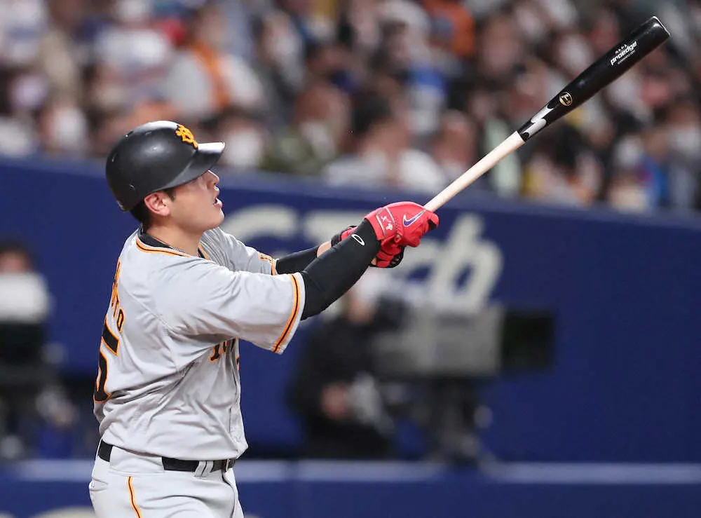 【画像・写真】昨季CS欠場の巨人・岡本　出場へ意欲「チーム一丸で出せるものは出せるように」