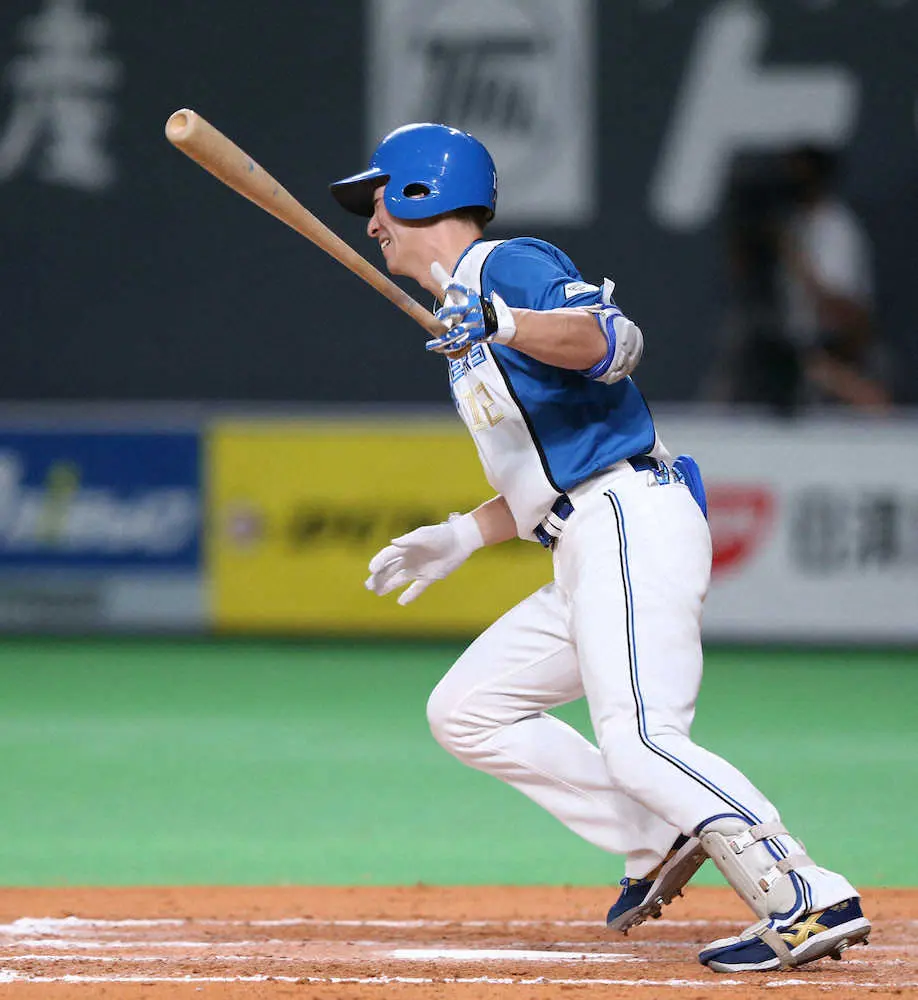 【画像・写真】日本ハム・松本剛、代打で凡退も規定打席到達で初の首位打者確実　打率.349をキープ