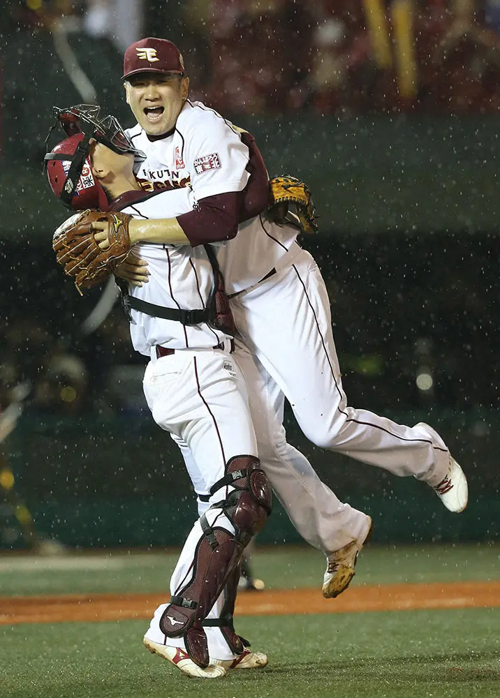 【画像・写真】ヤクルト・嶋の引退に楽天・マー君「16年間、お疲れさまでした」