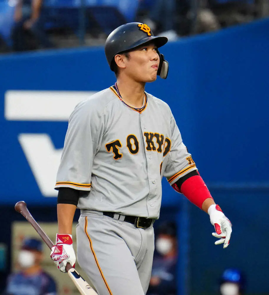 【画像・写真】巨人・坂本勇人が通算416二塁打　歴代単独9位　ミスターの記録に「あと2」
