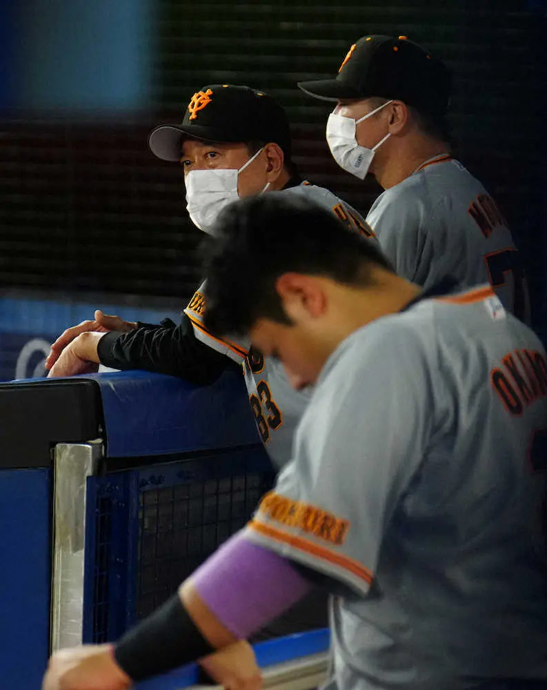 【画像・写真】巨人・原監督「一言で言うと、悔しい」「非常に苦しいシーズンだった」　大勢は「ナイスピッチング」