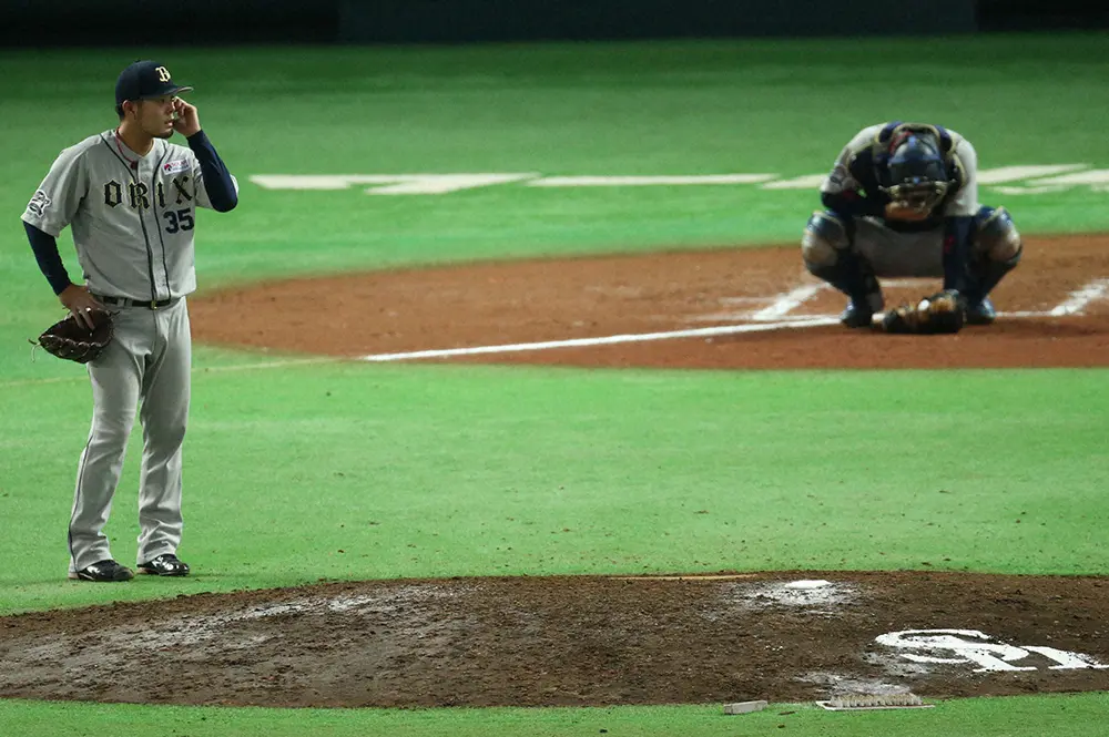 【画像・写真】因縁の「10・2決戦」再び！ソフトVSオリ、8年前は直接対決　「松田のために」「リベンジを」の声