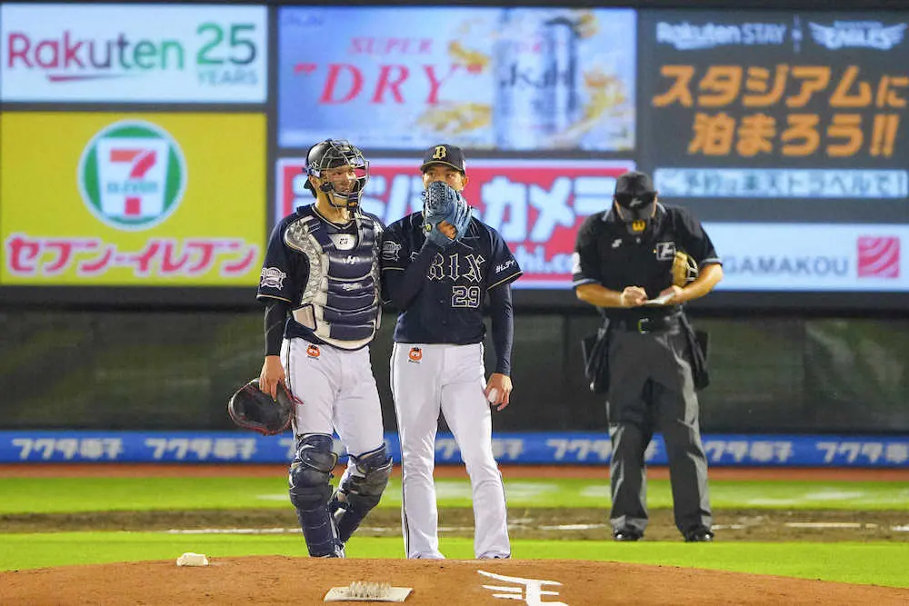 【画像・写真】オリ・中嶋監督　攻めの采配も先制許す　楽天キラー田嶋を両軍無得点の4回途中で降ろす