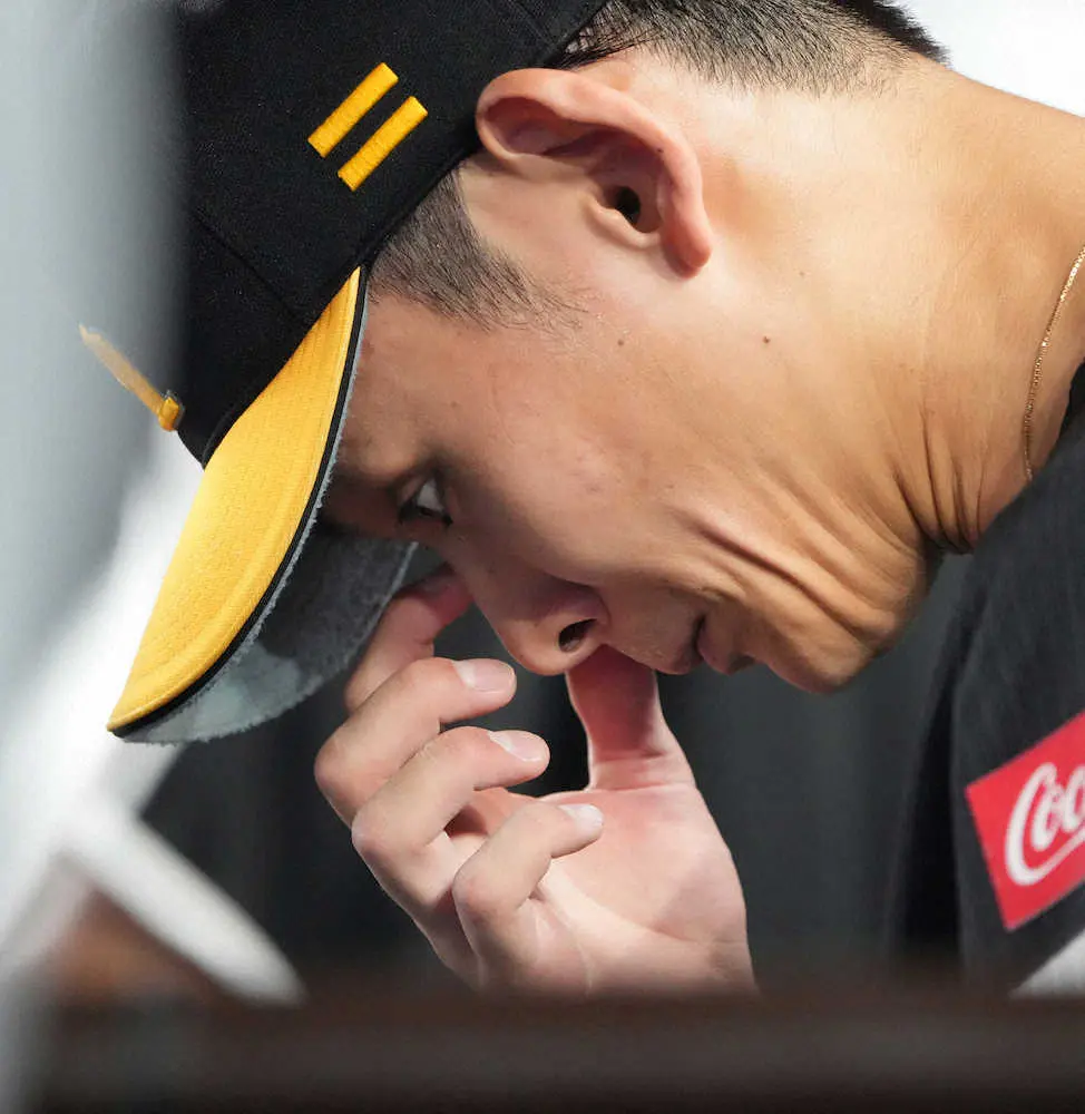 【画像・写真】ソフトバンク継投策裏目…2番手・泉が痛恨の逆転3ラン被弾