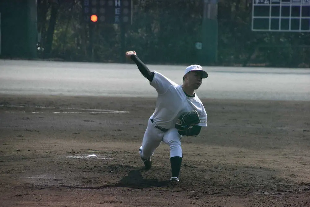 【画像・写真】“成長株”明星大・松井　今春からエースの“則本2世”
