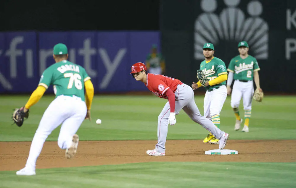【画像・写真】第3打席で快音！大谷翔平　日米通じキャリアハイの18試合連続安打　二塁打は今季30度目