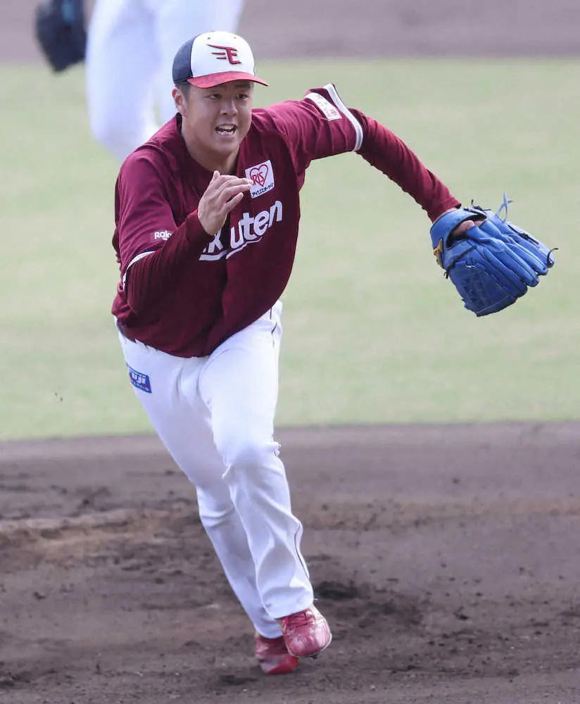 【画像・写真】＜ファーム日本選手権＞前日練習の投内連係でダッシュする松井友（撮影・椎名　航）