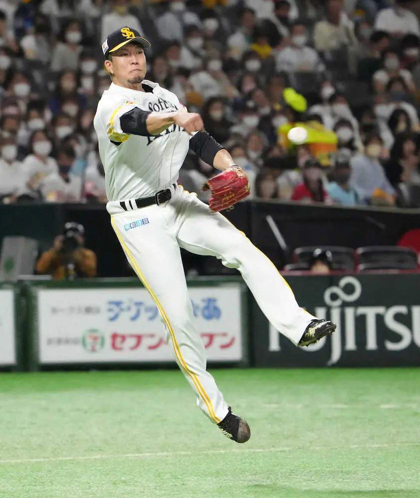 【画像・写真】ソフトバンク・千賀が松坂、ダル、則本超えのCS最多3度目2桁奪三振!8回3失点で白星発進導いた