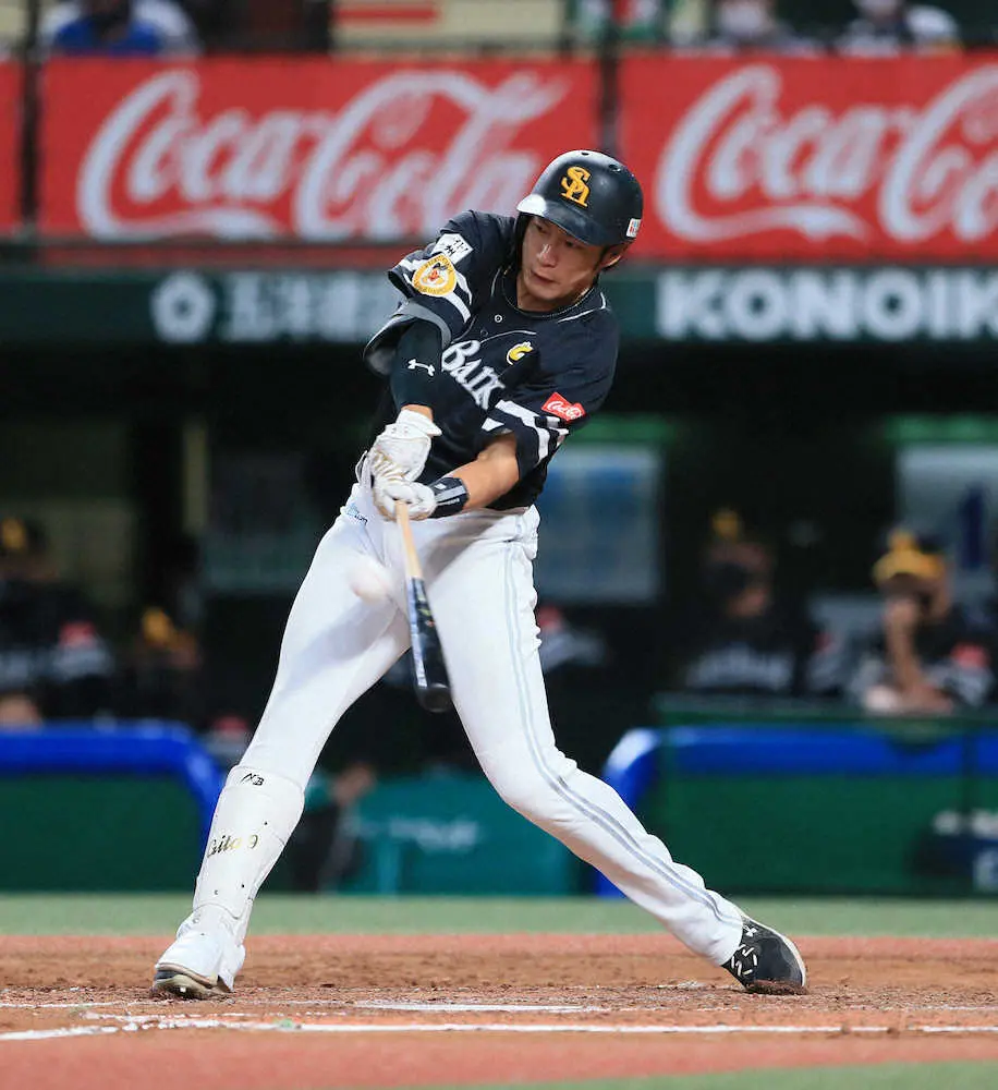 【画像・写真】ソフトバンク柳田“内角攻め克服”勝ち越し打　「とにかく周東が速かった。周東ありがとう」