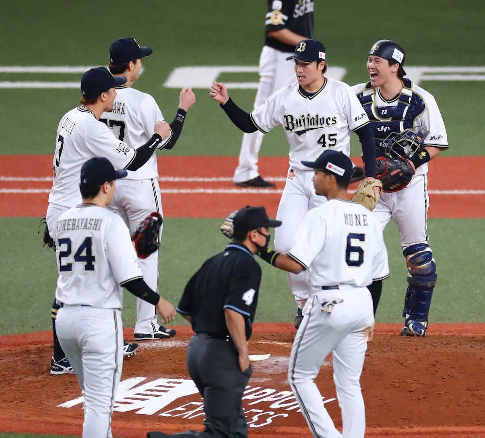 【画像・写真】オリックス　2年連続の日本シリーズ進出に王手！　ラオウ杉本が決勝2ラン　9回ヒヤリも逃げ切り勝ち