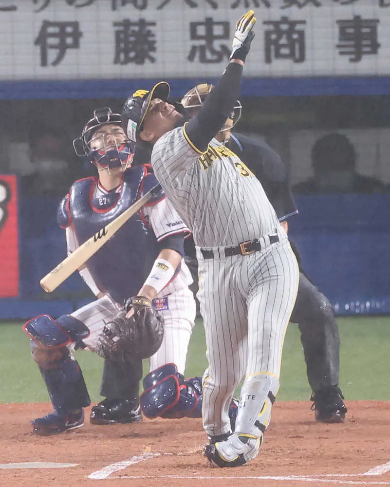 【画像・写真】阪神次期監督内定の岡田氏　阪神の敗因をズバリ発言「悪循環やった」