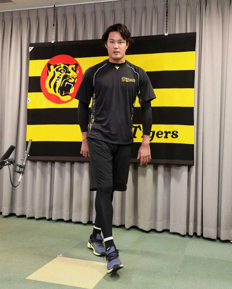 【画像・写真】メジャー目指す藤浪に太鼓判　ナ球団スカウト「直球が素晴らしい」160キロ近く「コンスタントに出せる」