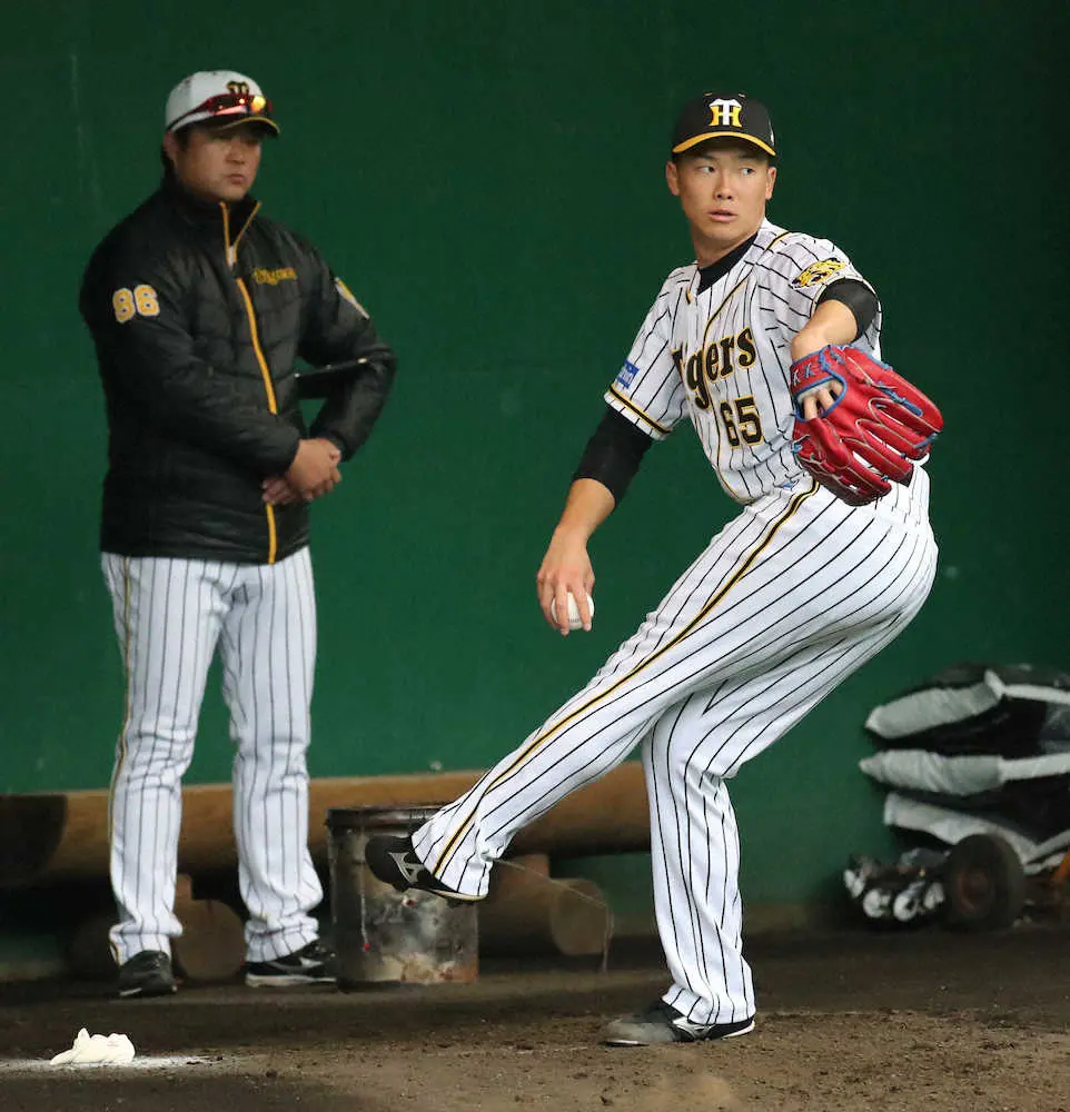 【画像・写真】阪神・湯浅のブレークの秘密　安藤コーチが感じていたメンタルの強さ