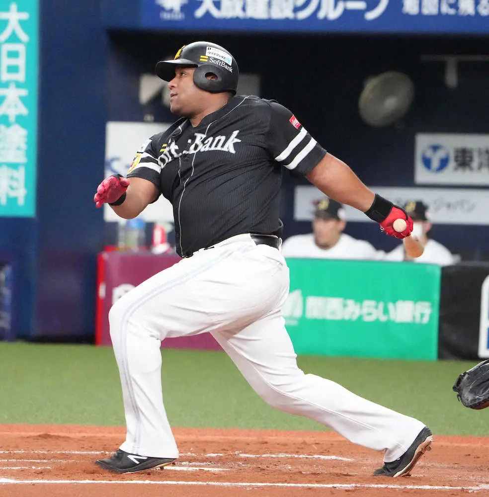 【画像・写真】ソフトB　デスパイネ「来季の話はまだ」グラシアル「難しいシーズンだった」再契約流動的