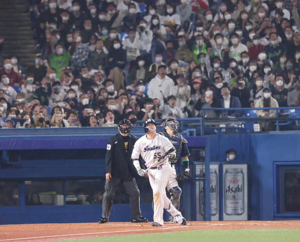 【画像・写真】ヤクルト　2年連続日本一へ白星発進！村上　3冠王の本領発揮の今シリーズ1号