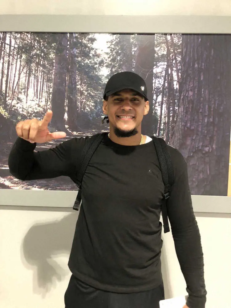 【画像・写真】阪神・マルテ帰国「どんな場所にいってもみなさんの成功を願っている」4年目は1本塁打と不発