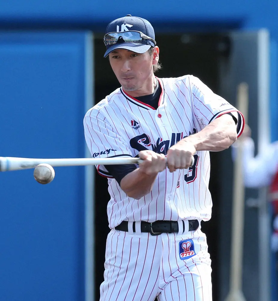 【画像・写真】広島　福地氏、石原氏、藤井氏、新井良太氏の来季入閣を発表　福地氏は05年以来の古巣復帰