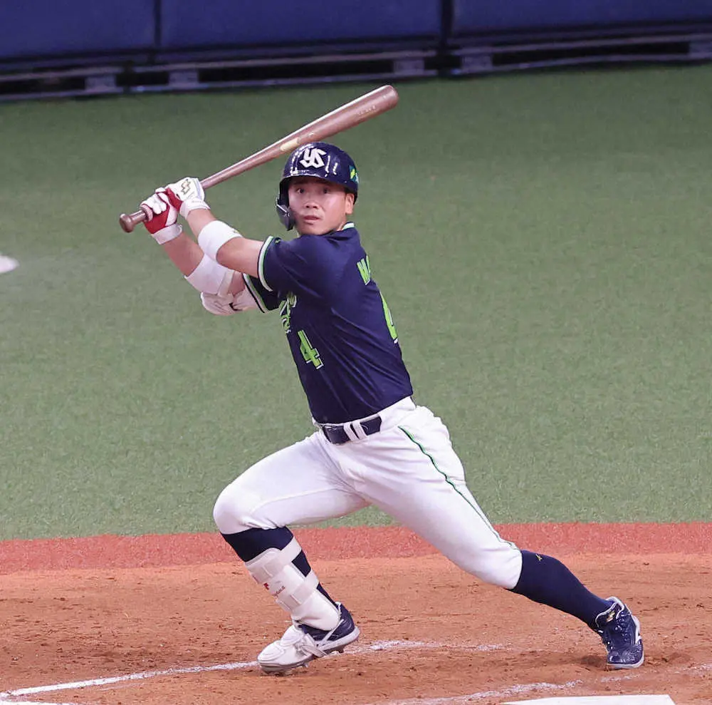 【画像・写真】ヤクルト　ドラ2新人・丸山和郁が2日がかりの3打席連続安打　9回二塁打で同点機築くも追いつけず