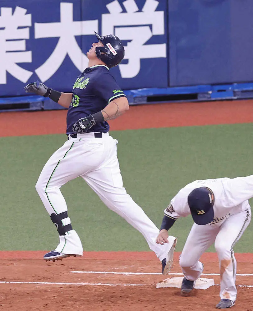 【画像・写真】日本シリーズ史上初の珍事　ヤクルトが1イニングで2併殺打　シーズンでも6度しかない記録