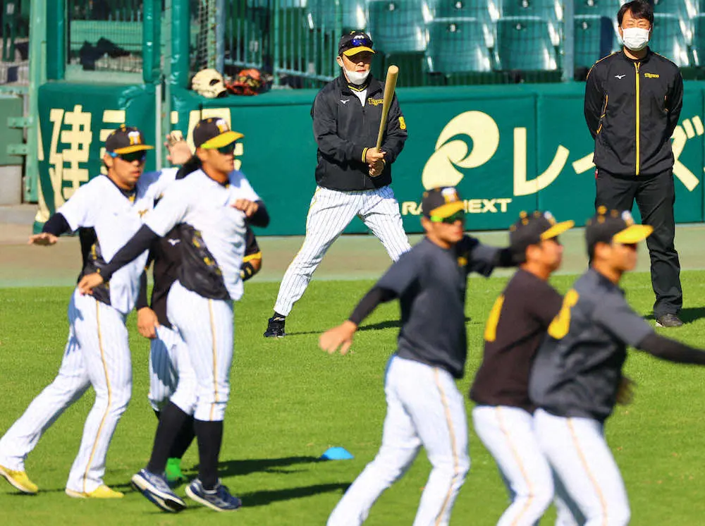 【画像・写真】【阪神・岡田監督語録】来年の日本シリーズは関西対決？「うん…。フフン」