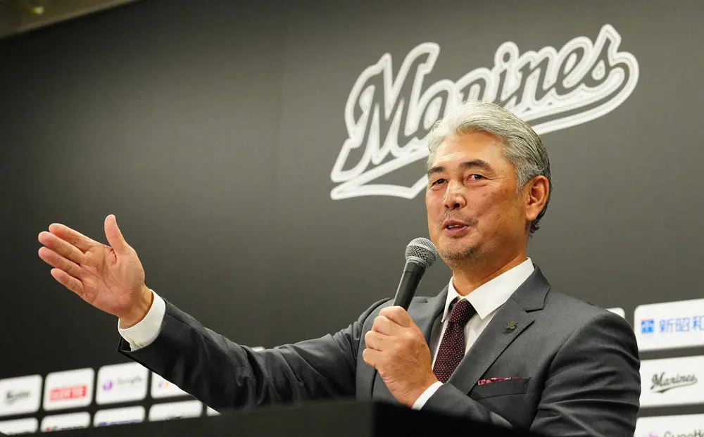 【画像・写真】ロッテ・吉井監督　FA権利取得の中村奨＆田村に残留熱望も「こちらから何かすることはない」