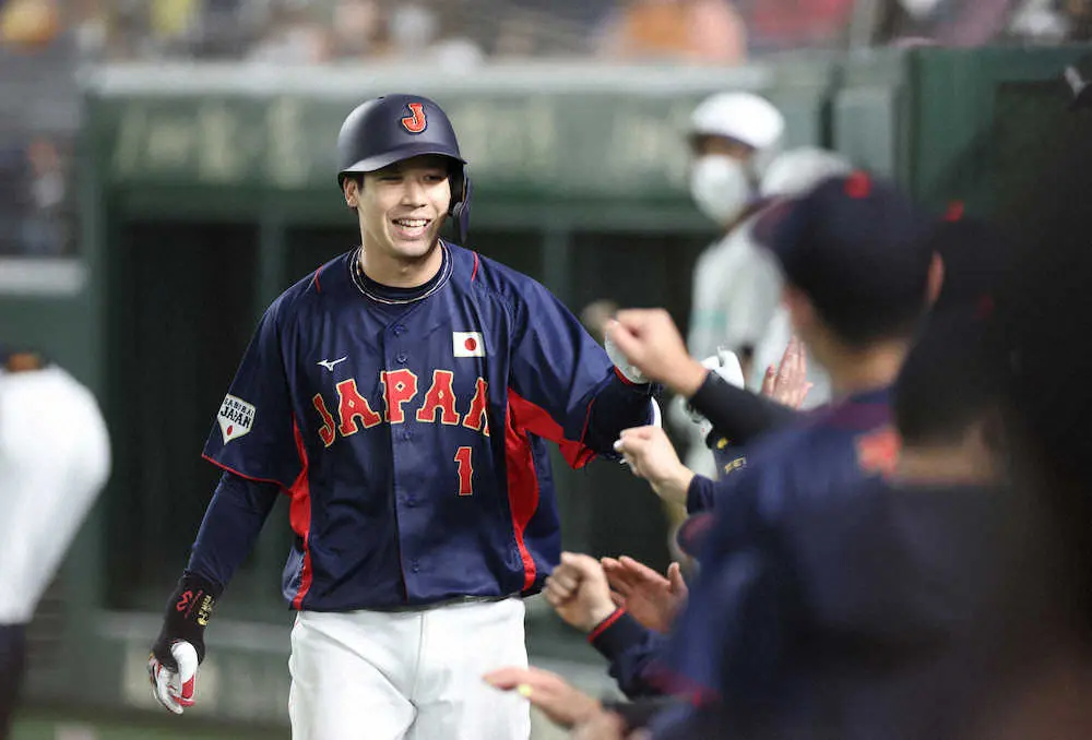 【画像・写真】栗山ジャパン逆転巨人討ちで連勝！　4番・村上が貫録の2打席連発　山田がV弾