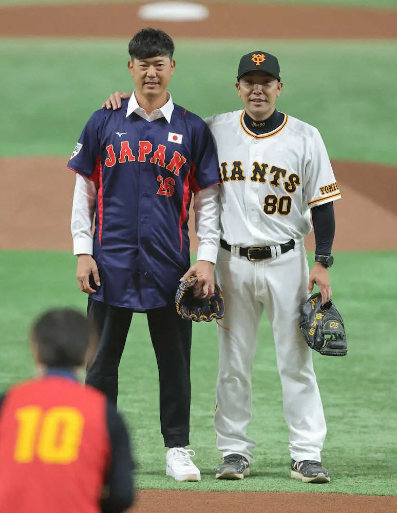 【画像・写真】09、13年WBC出場の内海哲也氏が侍VS巨人戦で始球式　捕手に巨人・阿部コーチ