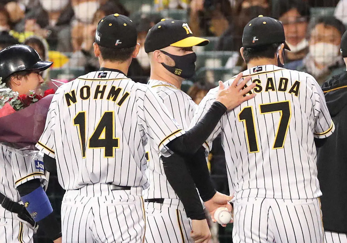 【画像・写真】能見氏、虎残留の愛弟子・岩貞にエール「まだまだ伸びる」　背番継承に「14番は細身やったんやけどなぁ」