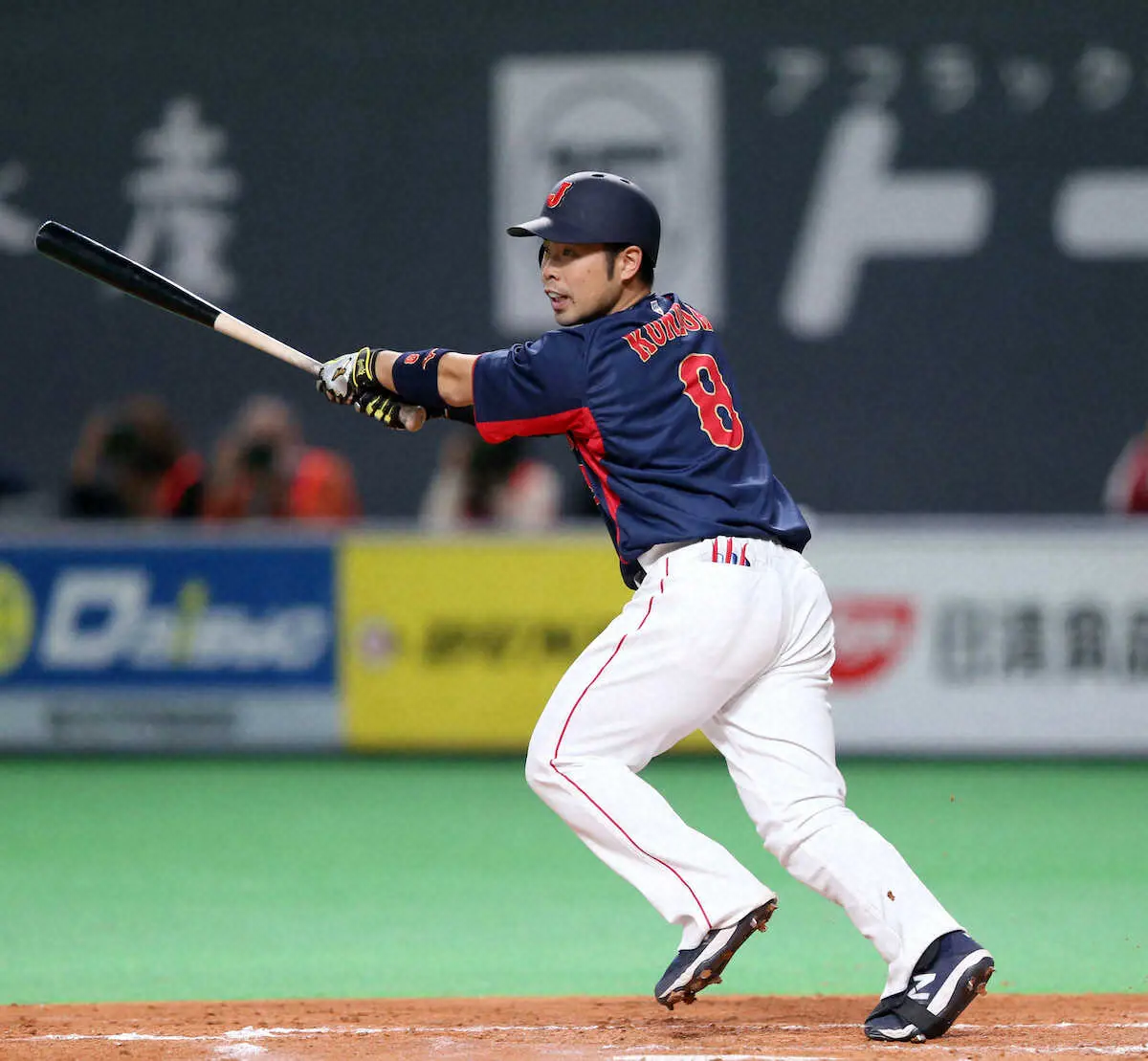 侍ジャパンの4番務めた近藤 村上のバットで適時二塁打― スポニチ