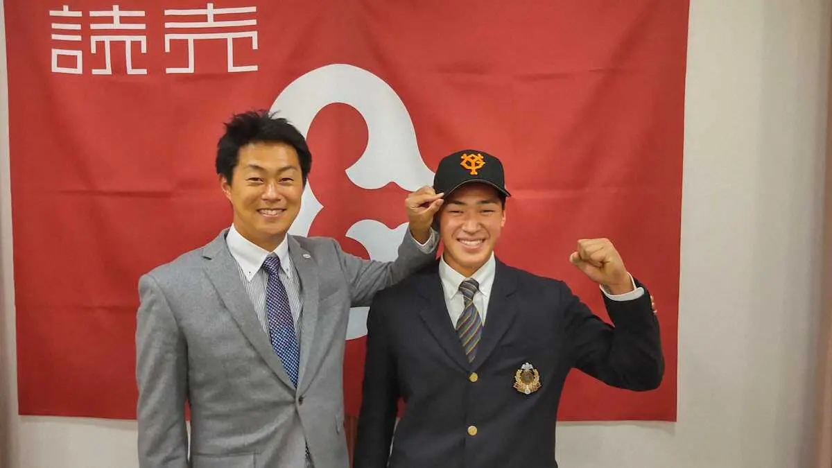 【画像・写真】巨人育成4位の中田歩夢が仮契約　憧れのソフト今宮に「近づけるように頑張っていきたい」