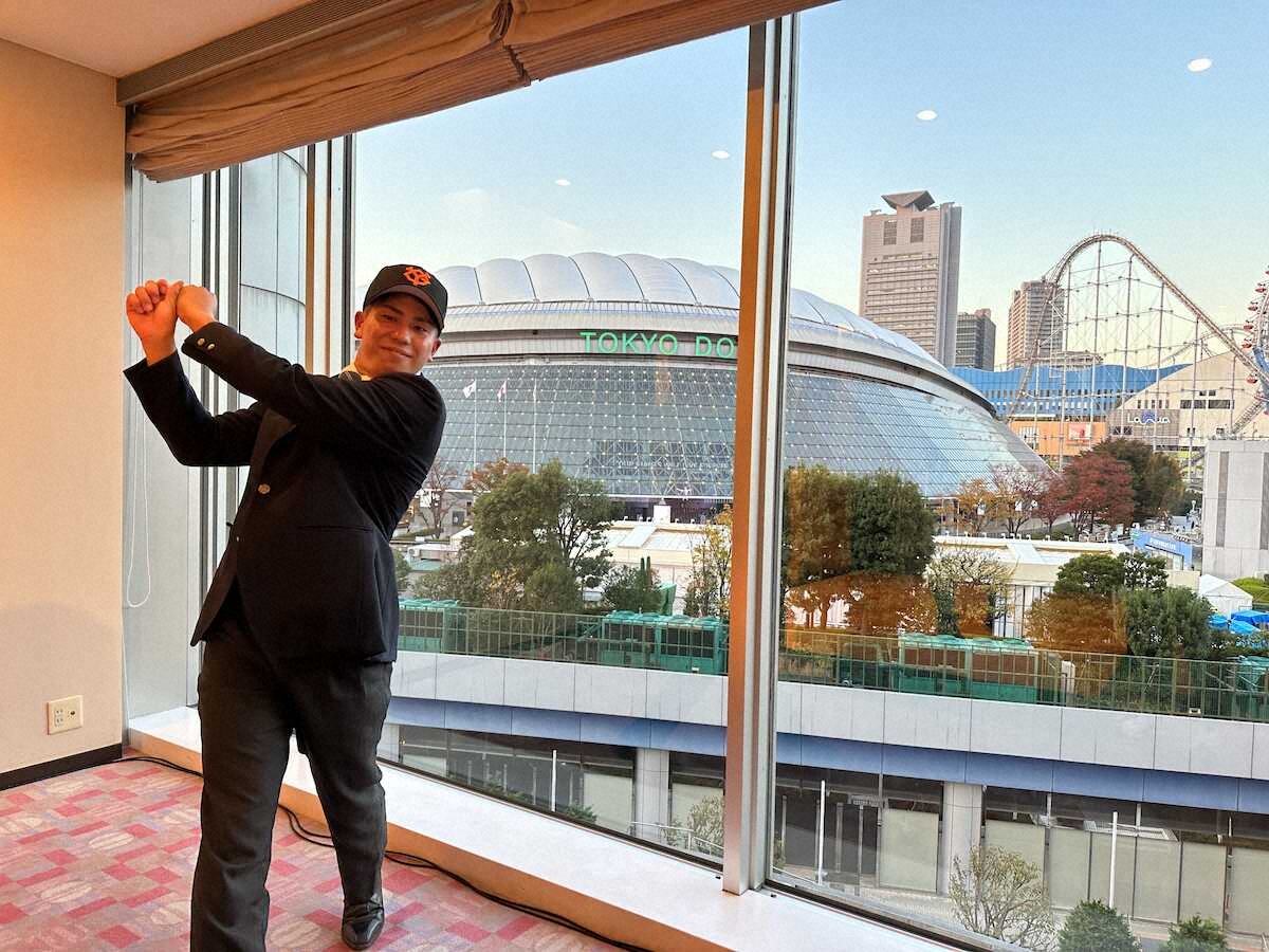 巨人4位指名の創価大 門脇が仮契約 二人三脚で歩んだ父へ 車を買ってあげたい スポニチ Sponichi Annex 野球