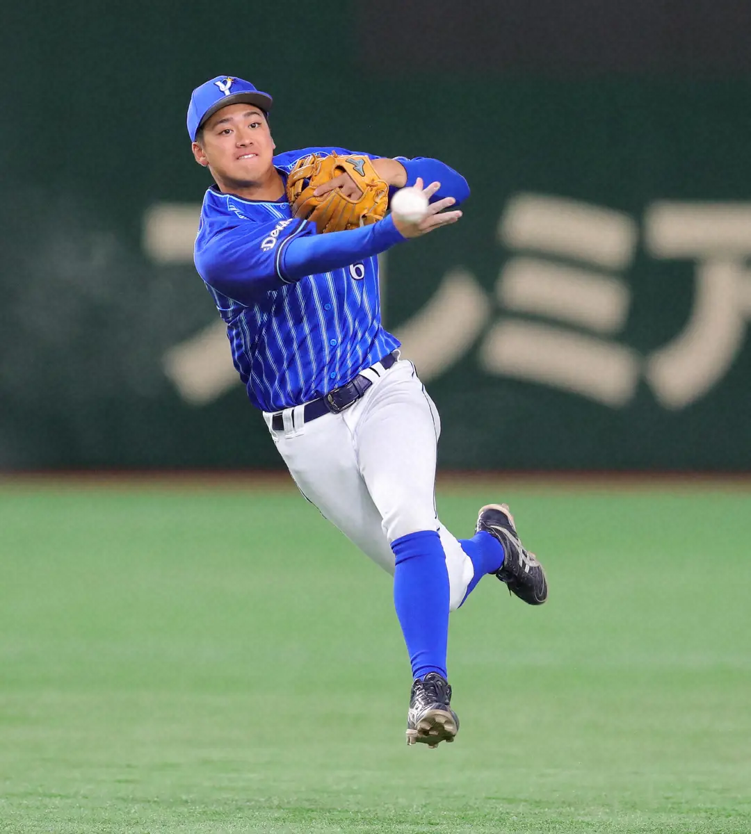 【画像・写真】DeNA　補強ポイントの遊撃手を獲得　京田加入　森ら若手底上げへ