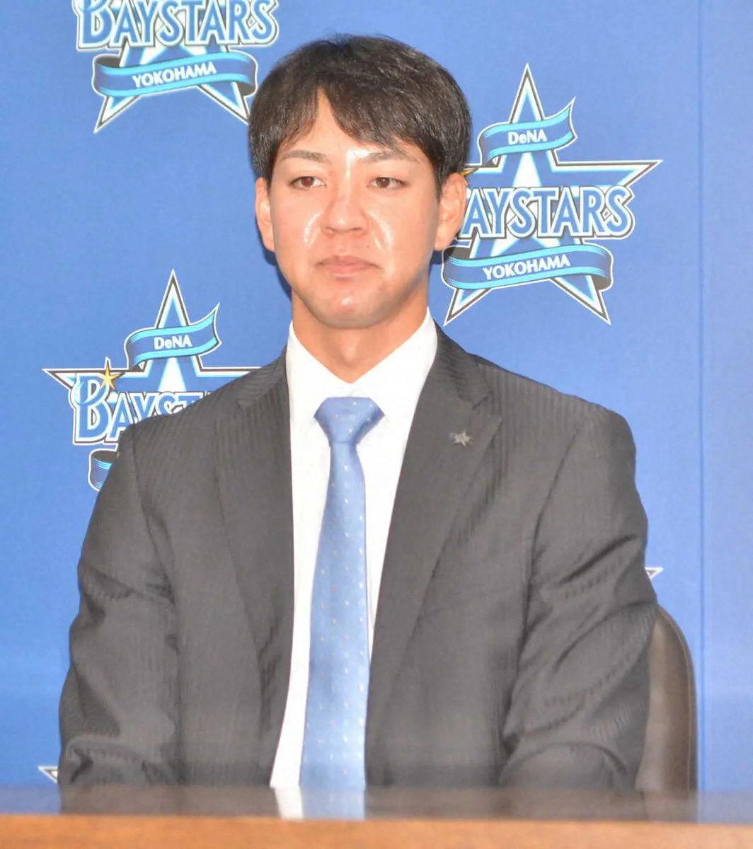 【画像・写真】DeNA、トミー・ジョン手術から復帰の平良が700万円減で契約更改