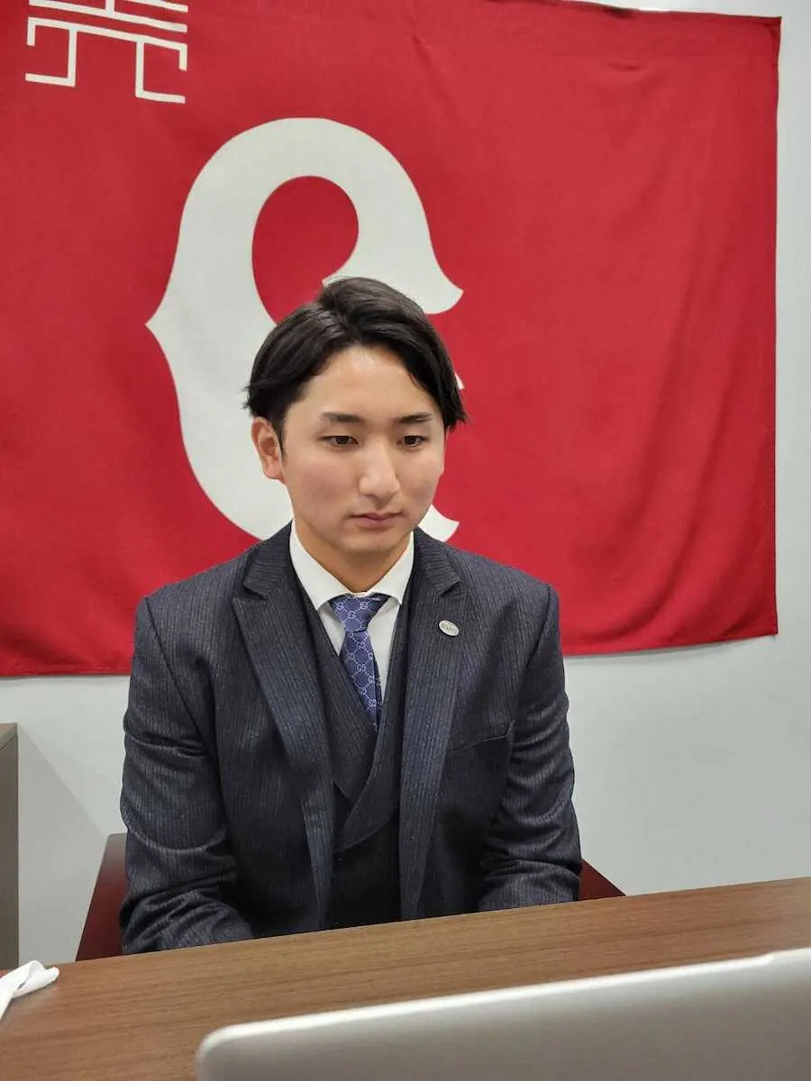 【画像・写真】巨人・横川が契約更改　育成再契約に「支配下は意識していない。そこは当たり前」　自主トレは涌井に学ぶ