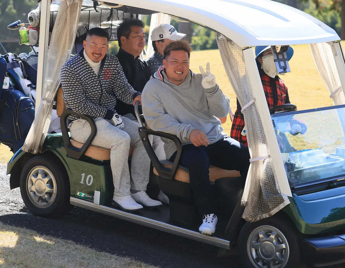 【画像・写真】西武納会ゴルフ　松井監督、山川ら注目のスコアは…優勝は…　辻監督は「なんてたってアイドル」