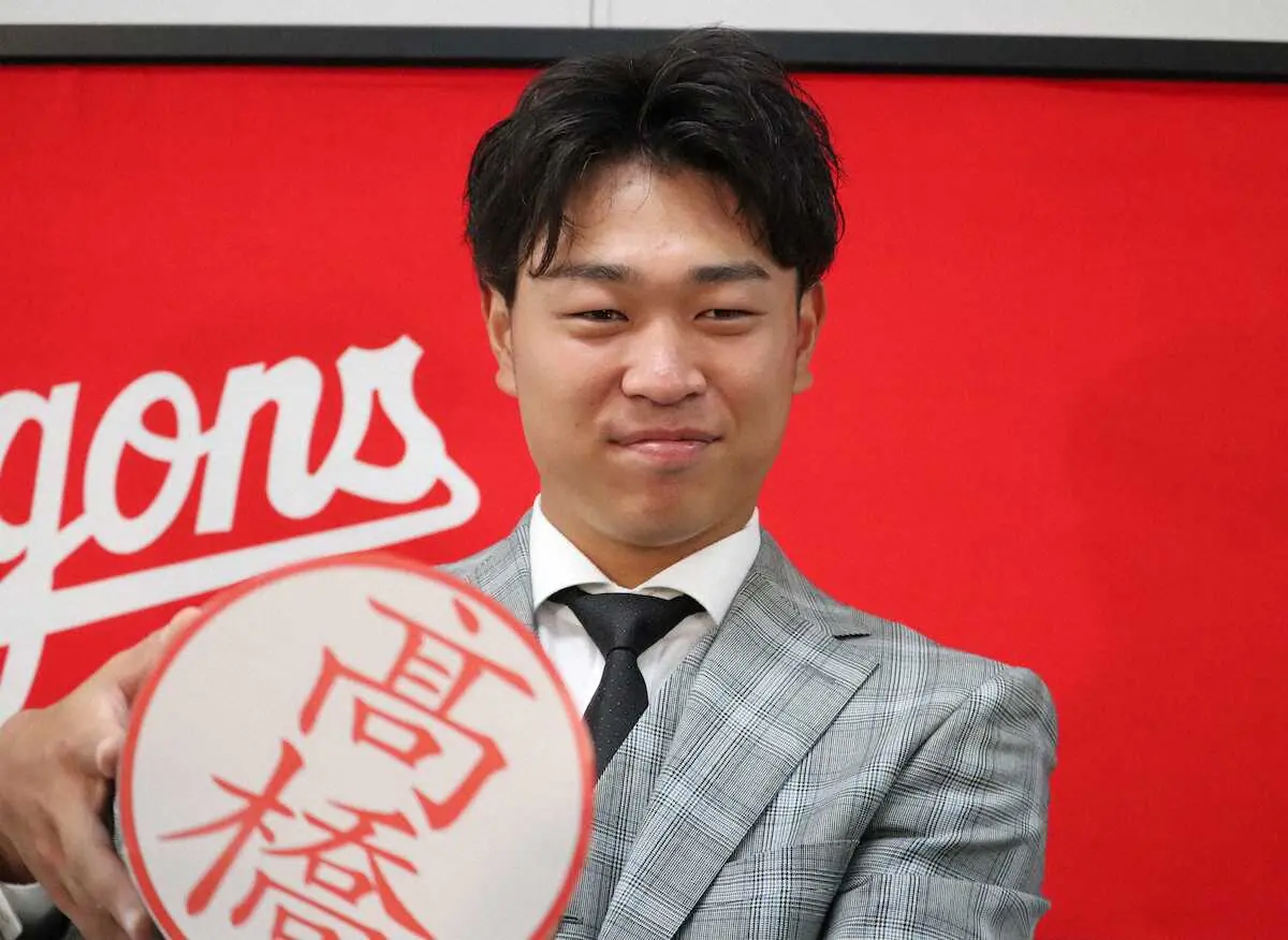 【画像・写真】中日・高橋宏、2100万円アップの3500万円で更改　“朗希超え”に「しっかり評価していただいた」