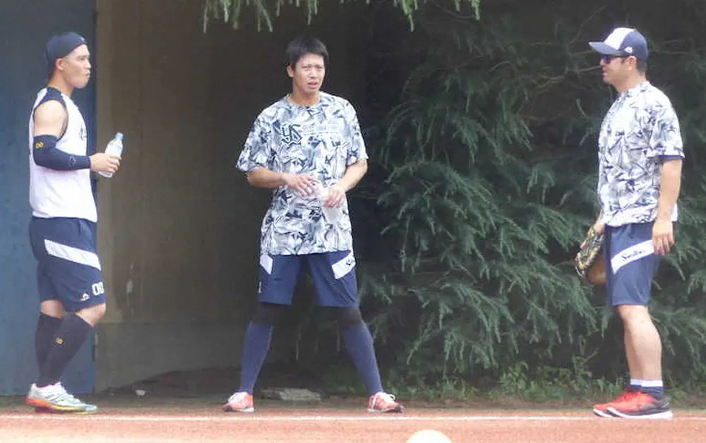 【画像・写真】ヤクルト奥村が契約更改　ムードメーカー役も　「（来季）最終目標はレギュラー定着」