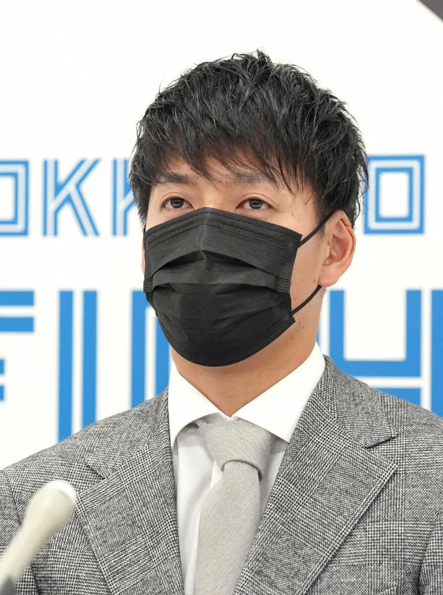 【画像・写真】日本ハム・杉浦　1000万円減の年俸6000万円で更改　来季に向け原点回帰で直球磨く