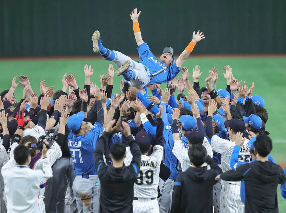 【画像・写真】杉谷拳士氏「愛のいじりアナウンス」きっかけは栗山監督の一言だった「友達たくさん来てるのに…って」