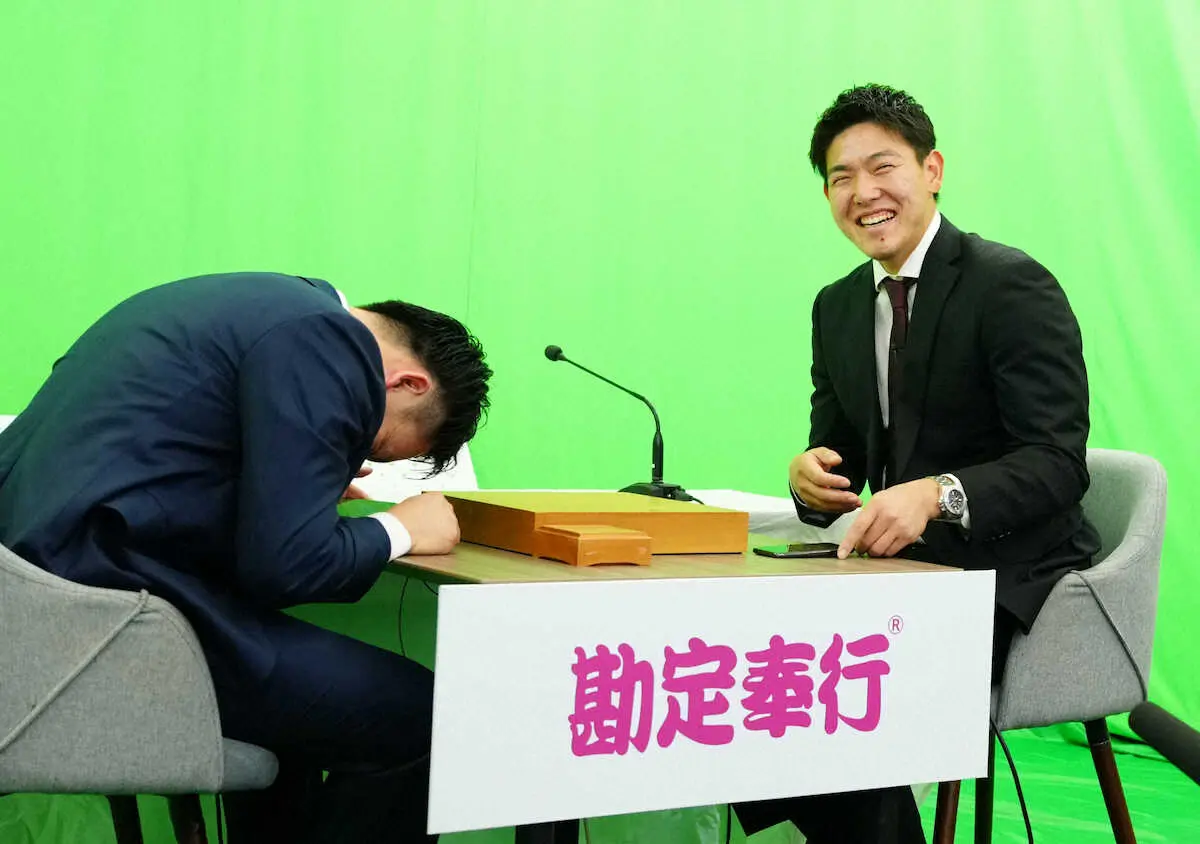 【画像・写真】ロッテ・安田　プロ野球最強将棋王決定戦初V！下克上で「新球王」