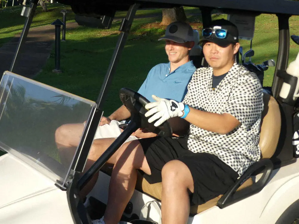 【画像・写真】ヤクルト守護神マクガフ　ダイヤモンドバックスと2年契約　今季38セーブ　現在はハワイでのV旅行参加中