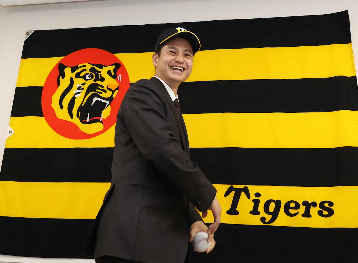 【画像・写真】阪神・大竹が入団会見「早くアレに貢献できるように」ソフトBから現役ドラフトで加入