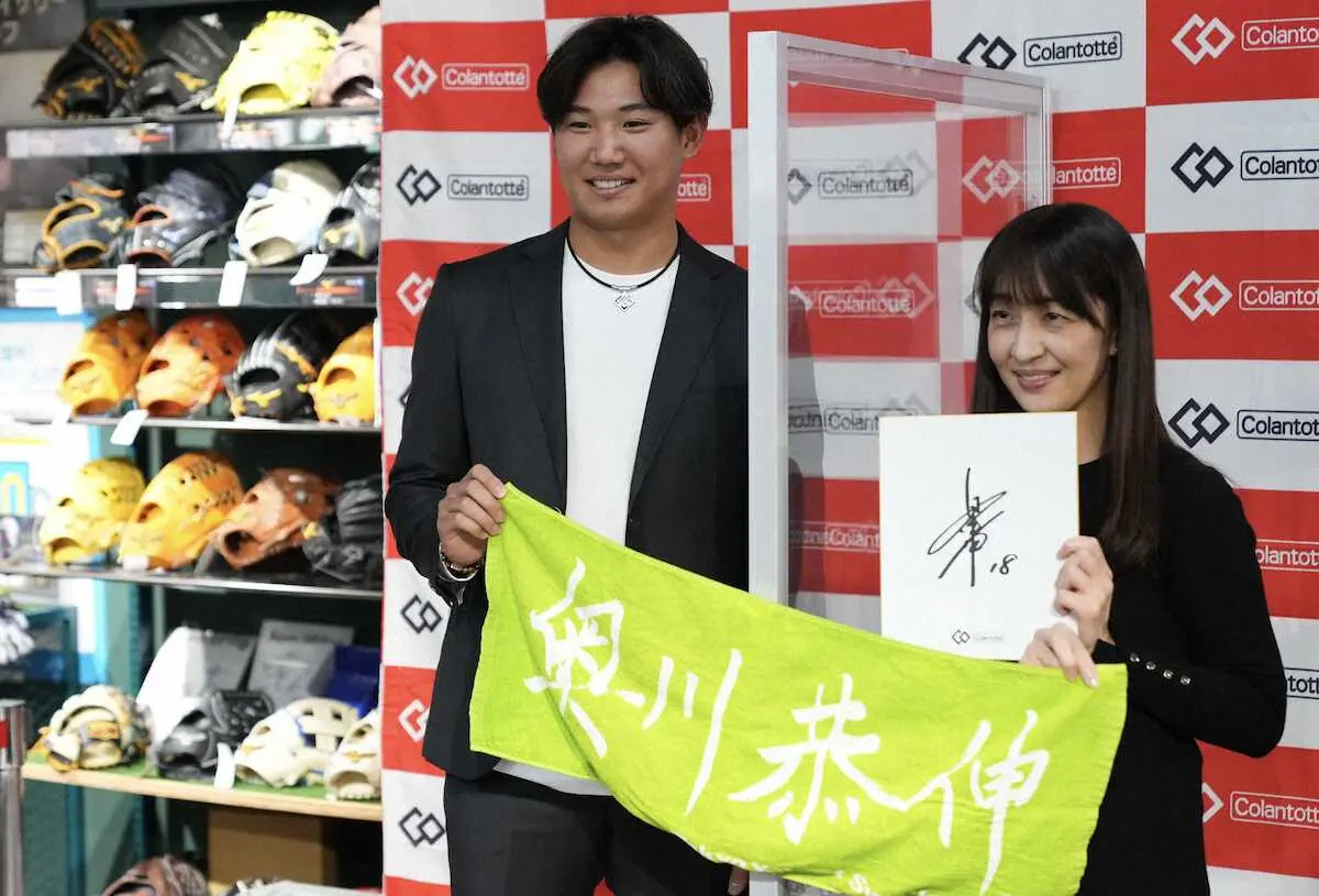 【画像・写真】ヤクルト　奥川恭伸が新宿でトークショー「身長185センチになった」