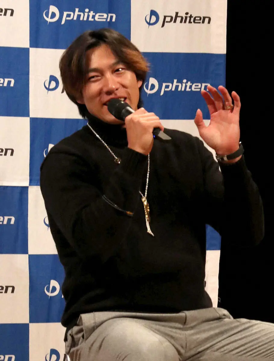 【画像・写真】ソフトB・柳田　近藤との3、4番結成を心待ち「近ちゃんが来てくれたのでもっと良い打線に」