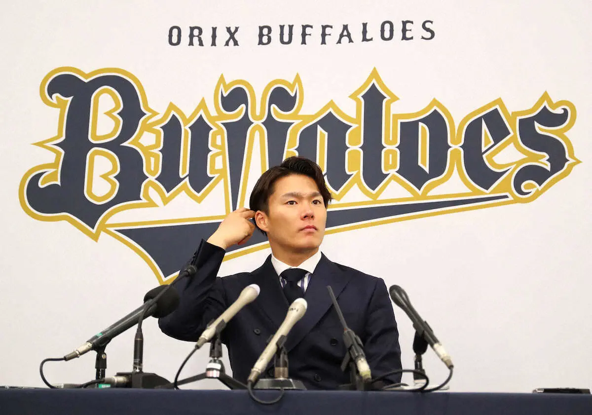 【画像・写真】オリ・由伸の6・5億円　球団評価は「2年連続飛び抜けた成績を残している。当然かな、と」