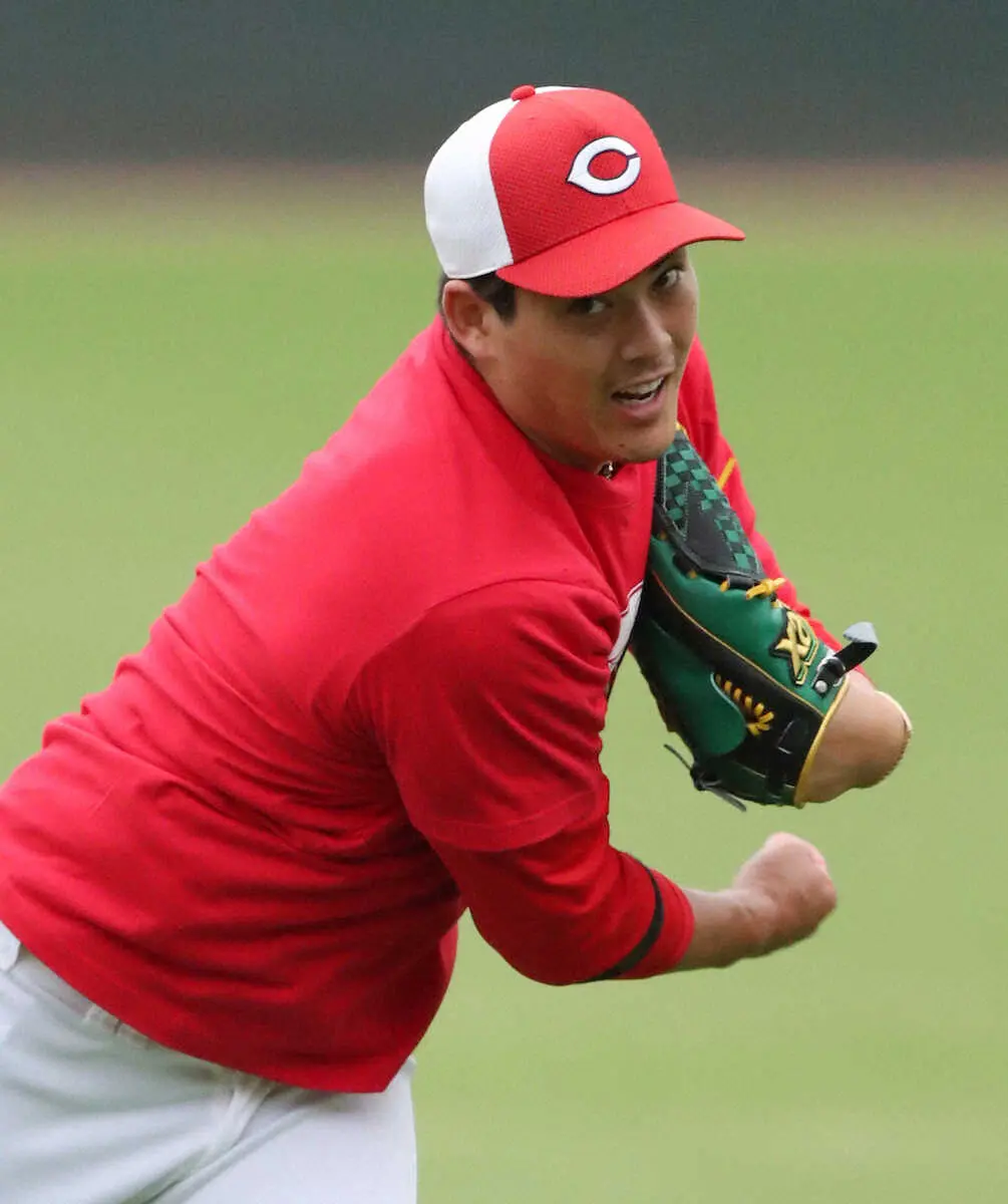 【画像・写真】広島・九里「フォームが全部変わってもいい」自主トレのため渡米　来季10年目の飛躍へ覚悟