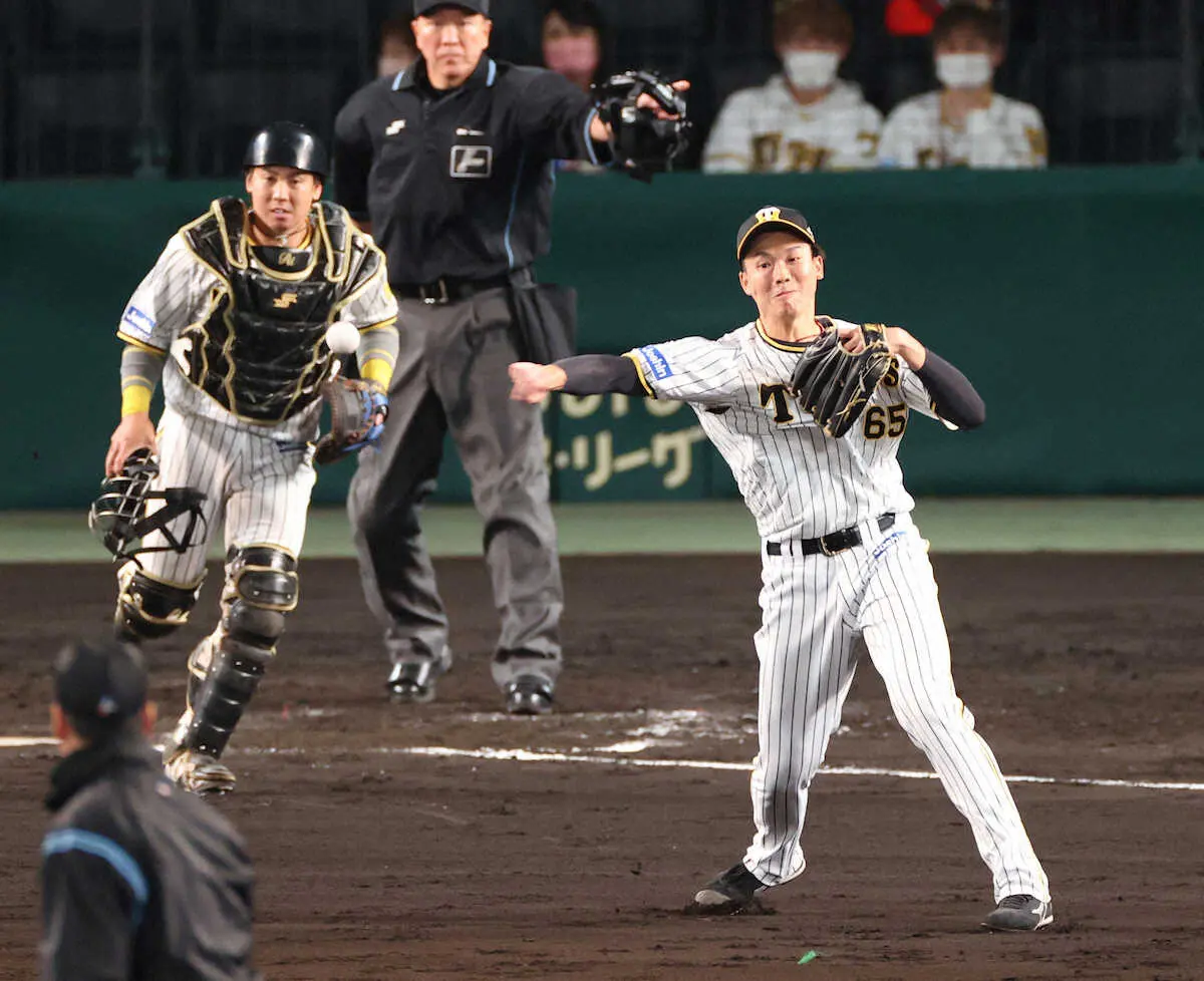 【画像・写真】「先発0のゴールデングラブ賞」の偉業を狙う湯浅