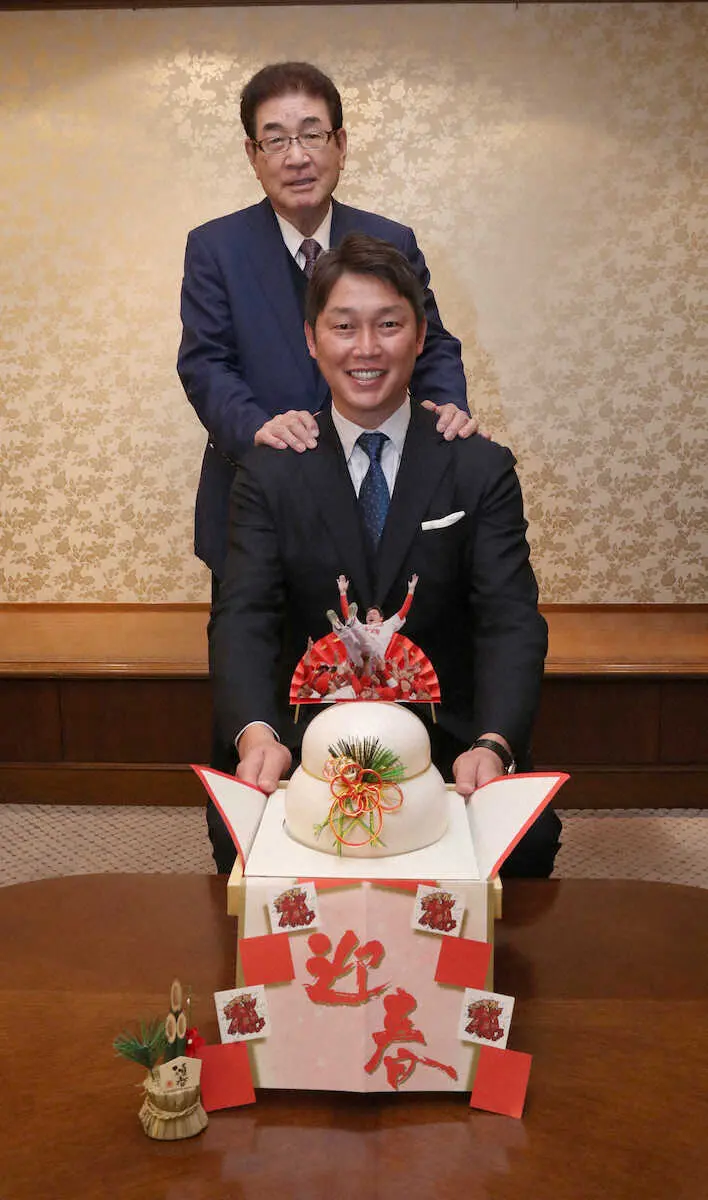 【画像・写真】広島・新井監督　03年号泣秘話「よく我慢して使ってくださった」恩師に感謝　山本浩二氏と新春対談（1）
